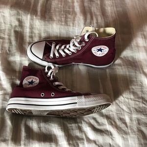 Maroon high top converse